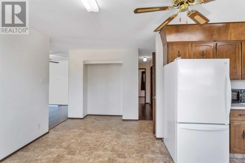 5408 57 Street, Rocky Mountain House, Alberta  T4T 1H6 - Photo 10 - A2221257