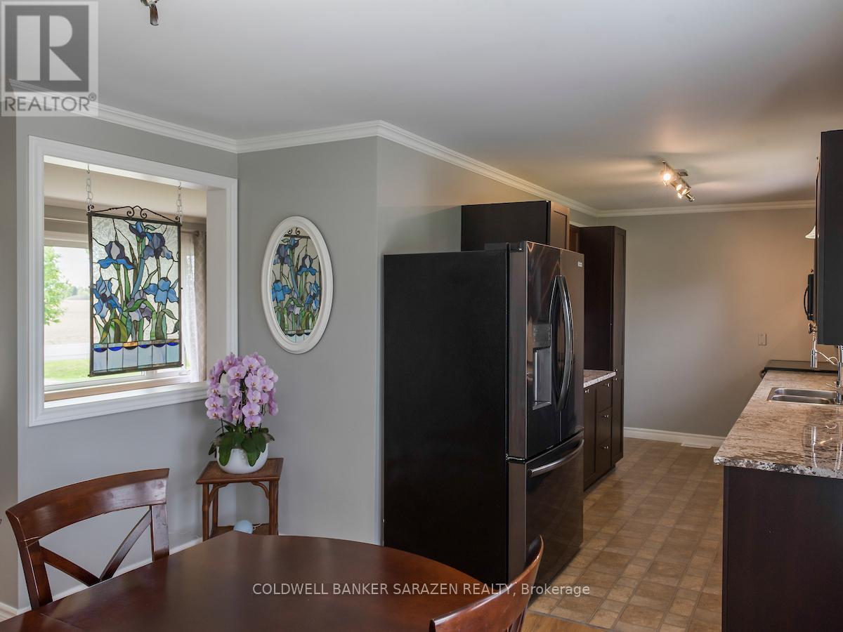 400 Keatley Road, Ottawa, Ontario  K7S 3G7 - Photo 10 - X12150926