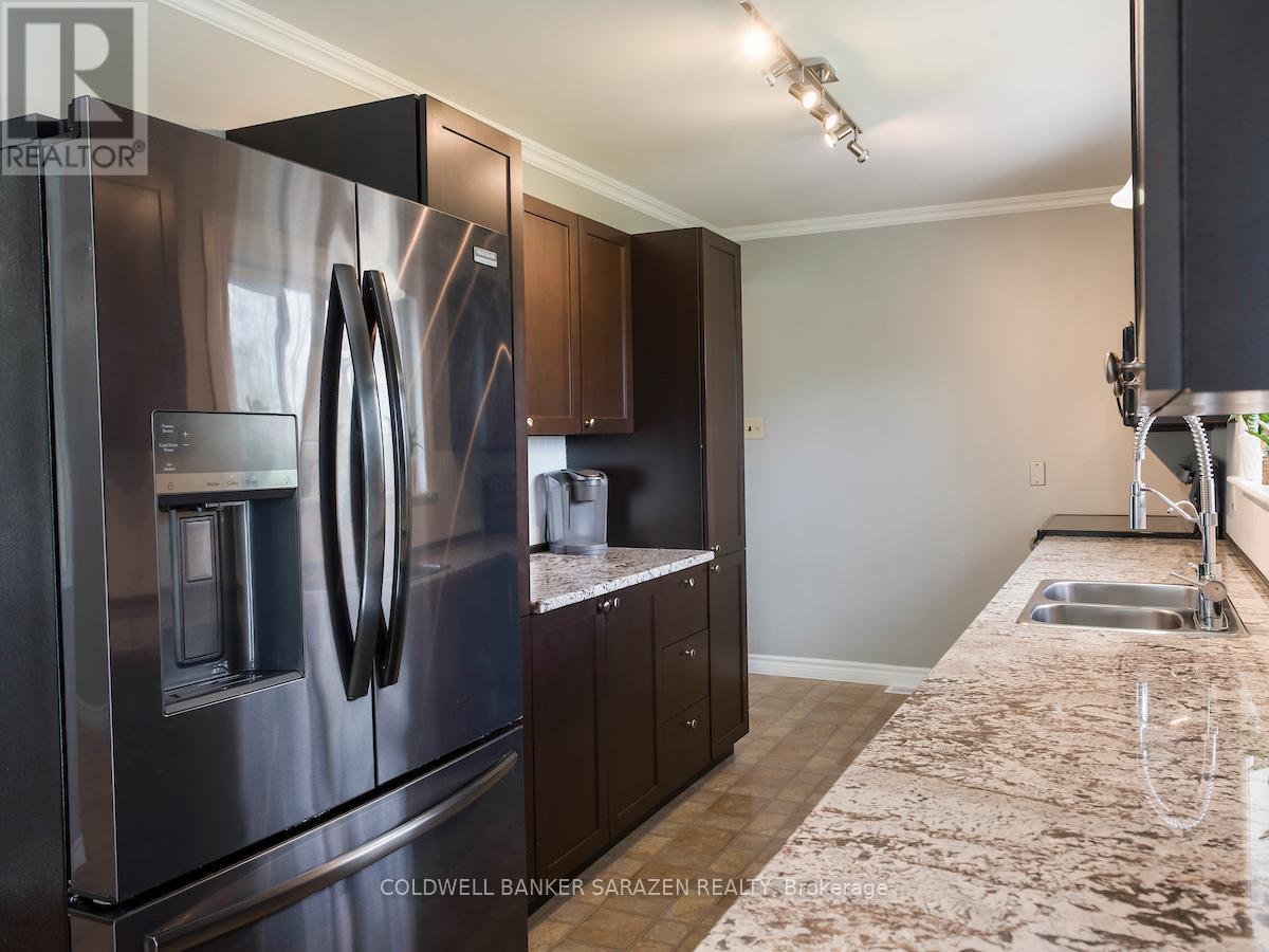 400 Keatley Road S, Ottawa, Ontario  K7S 3G7 - Photo 11 - X12150926