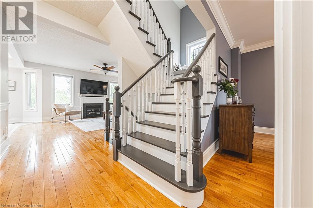 2170 Coldwater Street, Burlington, Ontario  L7L 7K5 - Photo 4 - 40724737