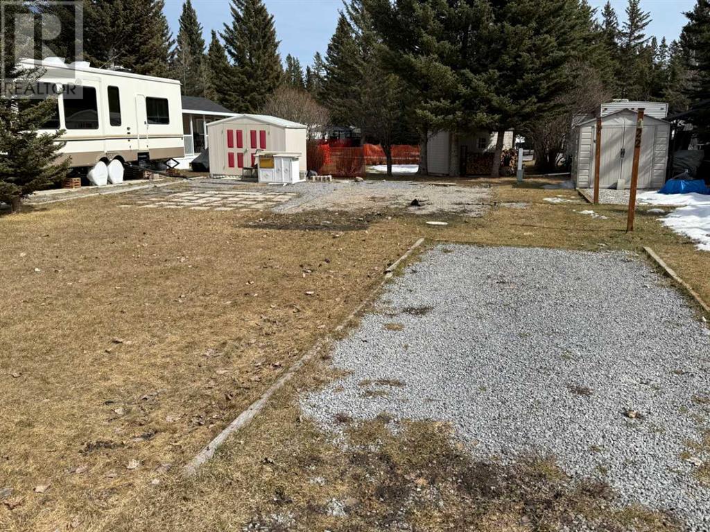 #203, 5230 Highway 27, Sundre, Alberta  T0M 1X0 - Photo 2 - A2221236