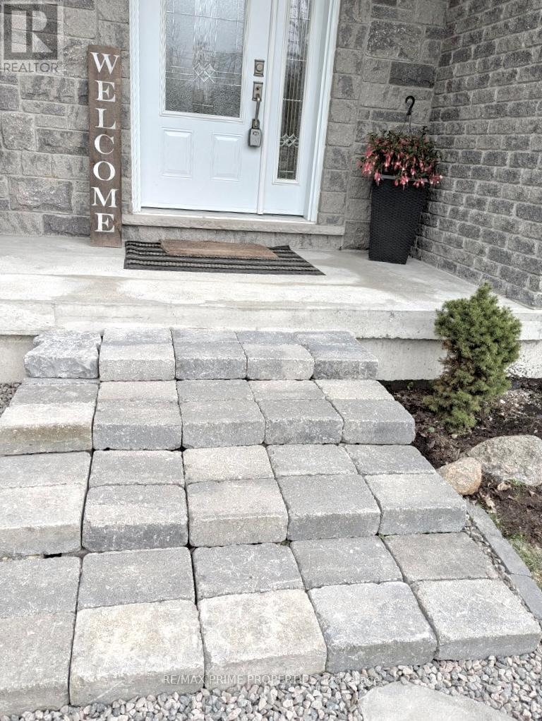 33 Springhome Road, Oro-Medonte, Ontario  L0L 1T0 - Photo 5 - S12103118