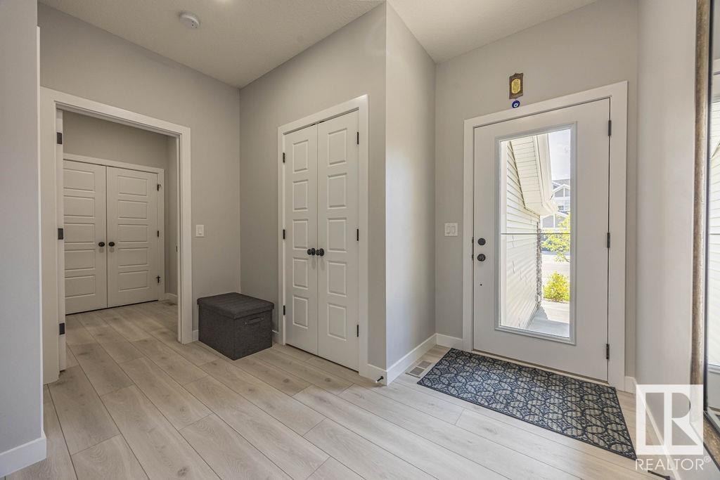 16632 32 Av Sw, Edmonton, Alberta  T6W 4R2 - Photo 4 - E4436609