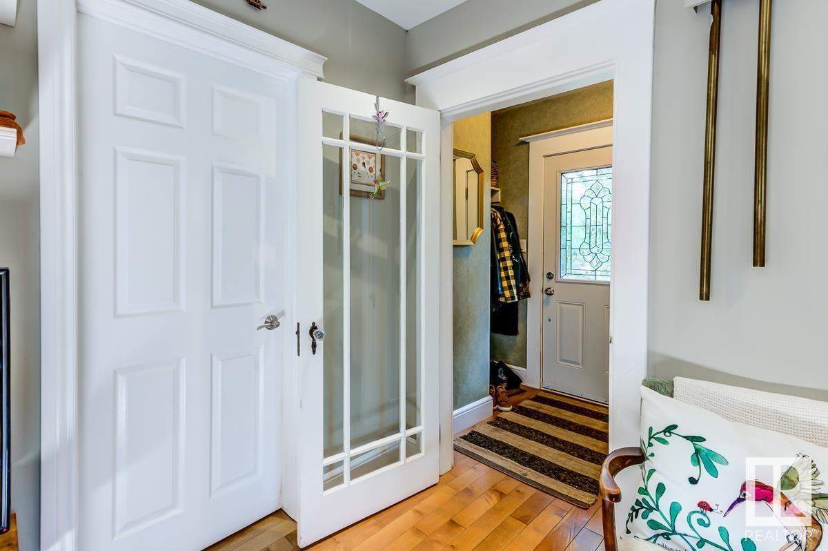 Property at 10950 73 AV NW image 4
