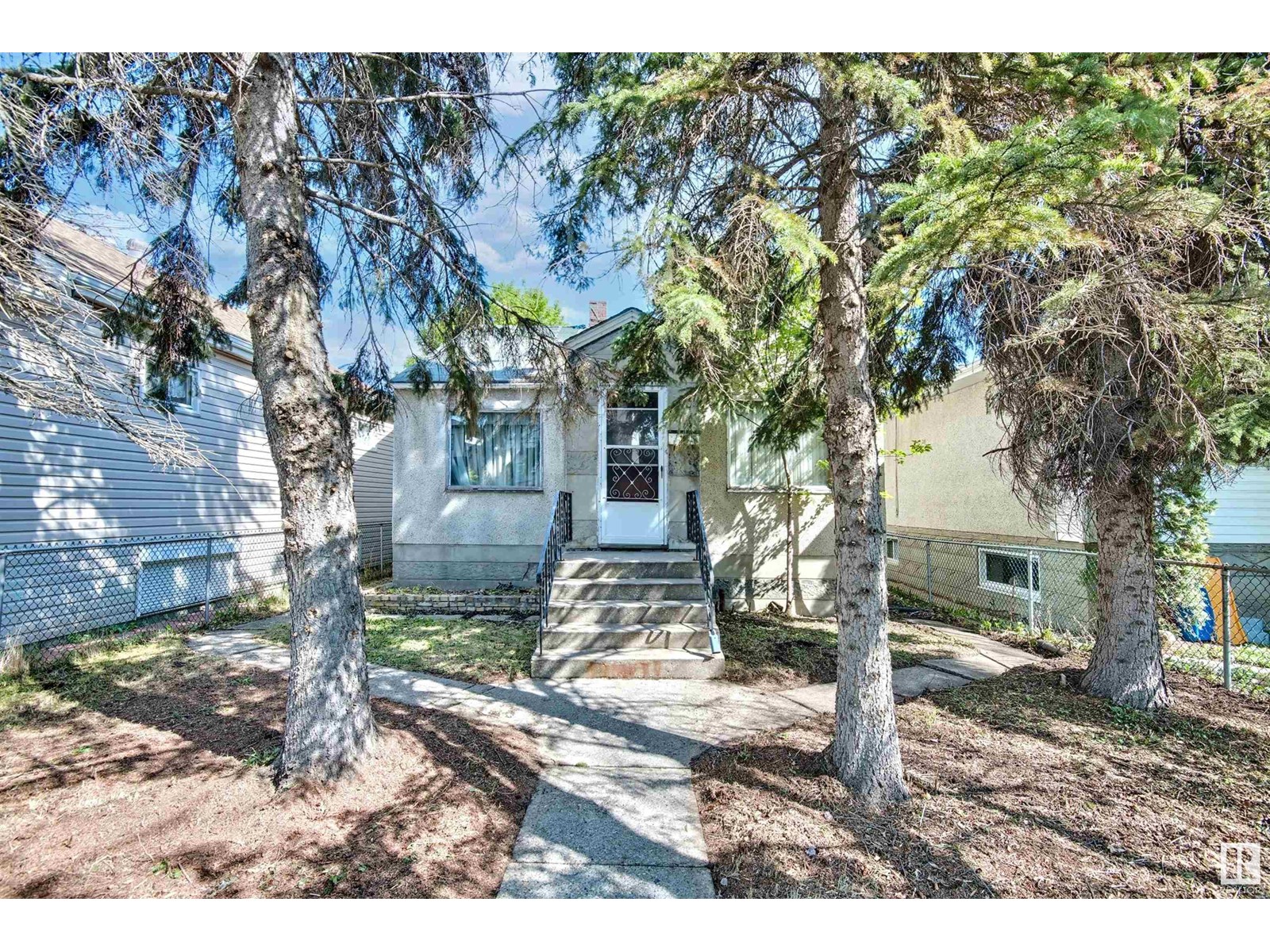 Property at 9736 73 AV NW image 1