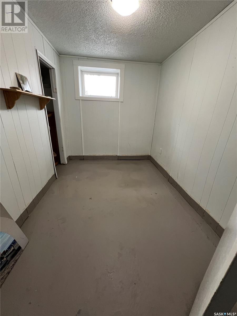 225 Ottawa Avenue S, Saskatoon, Saskatchewan  S7M 3L4 - Photo 12 - SK006045