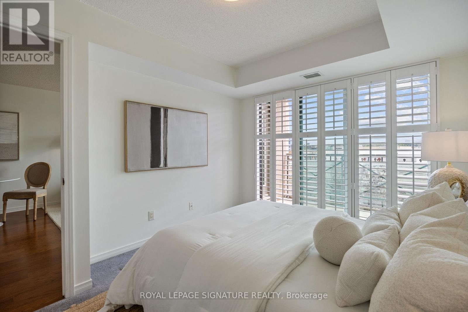 402 - 205 The Donway W, Toronto, Ontario  M3B 3S5 - Photo 10 - C12150913