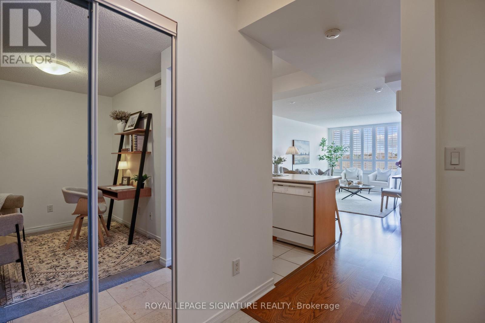 402 - 205 The Donway W, Toronto, Ontario  M3B 3S5 - Photo 19 - C12150913