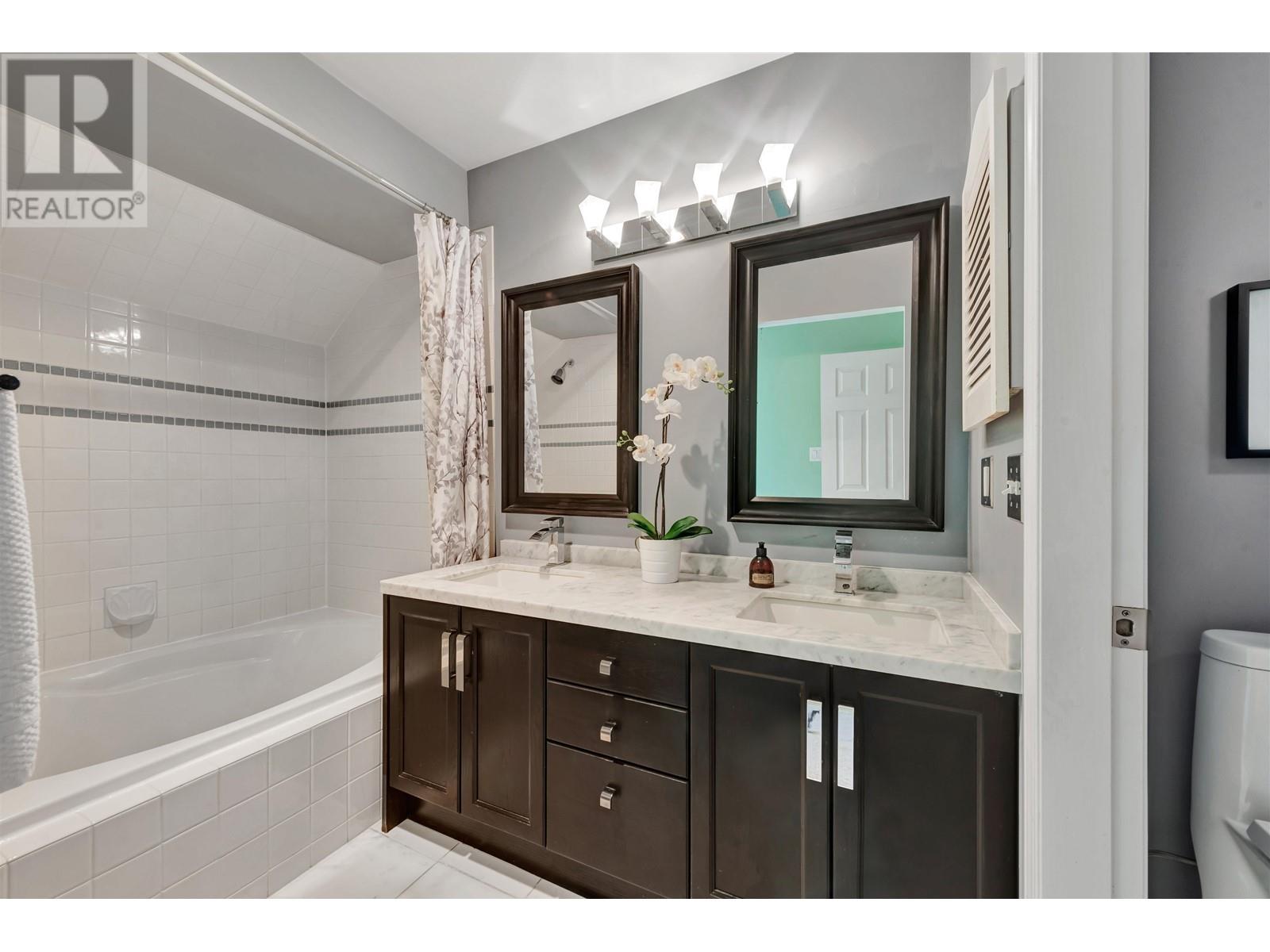14 3939 Indian River Drive, North Vancouver, British Columbia  V7G 2P6 - Photo 26 - R3002996