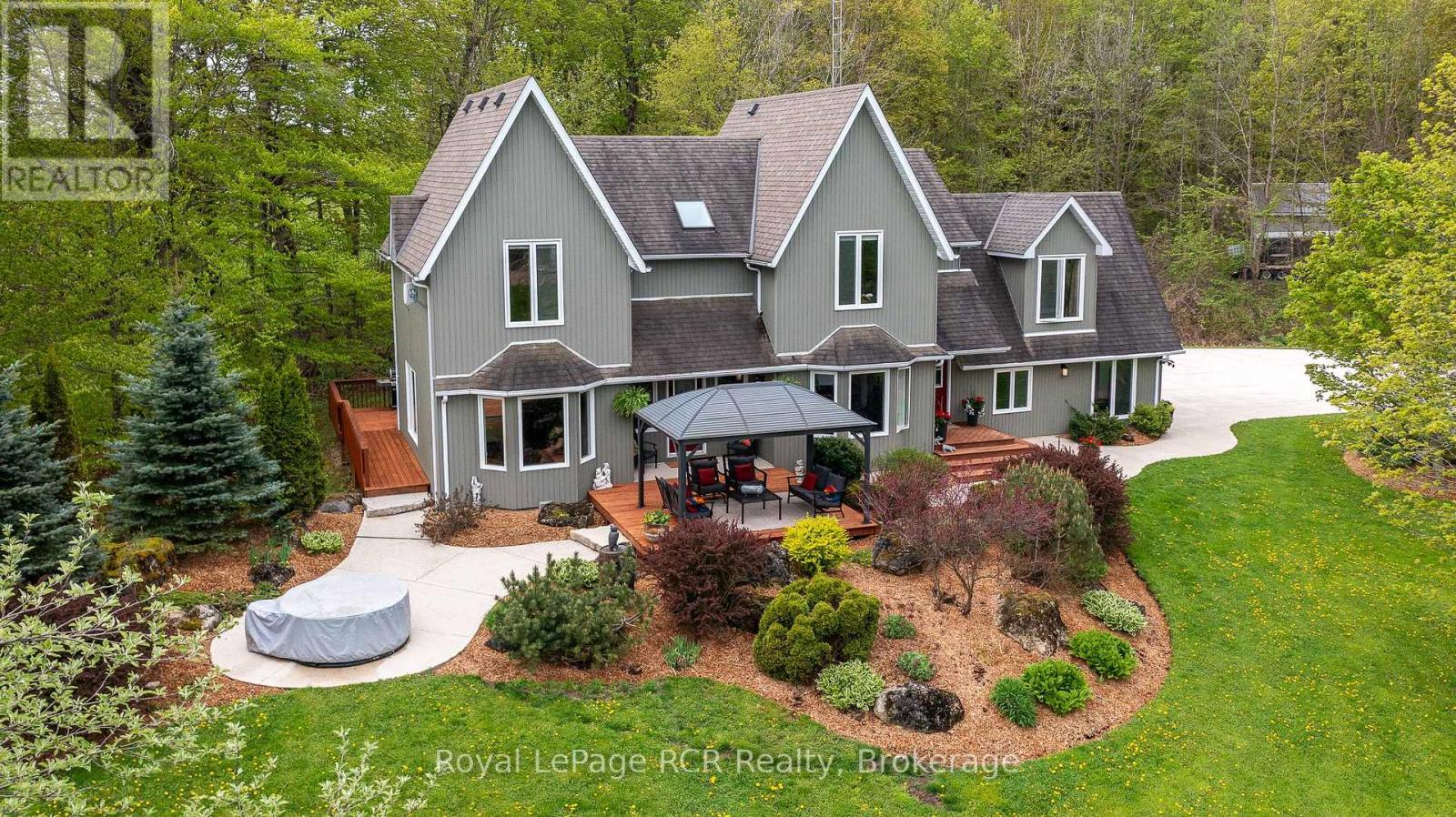 714329 Baseline Road, Grey Highlands, Ontario  N0C 1E0 - Photo 2 - X12137833