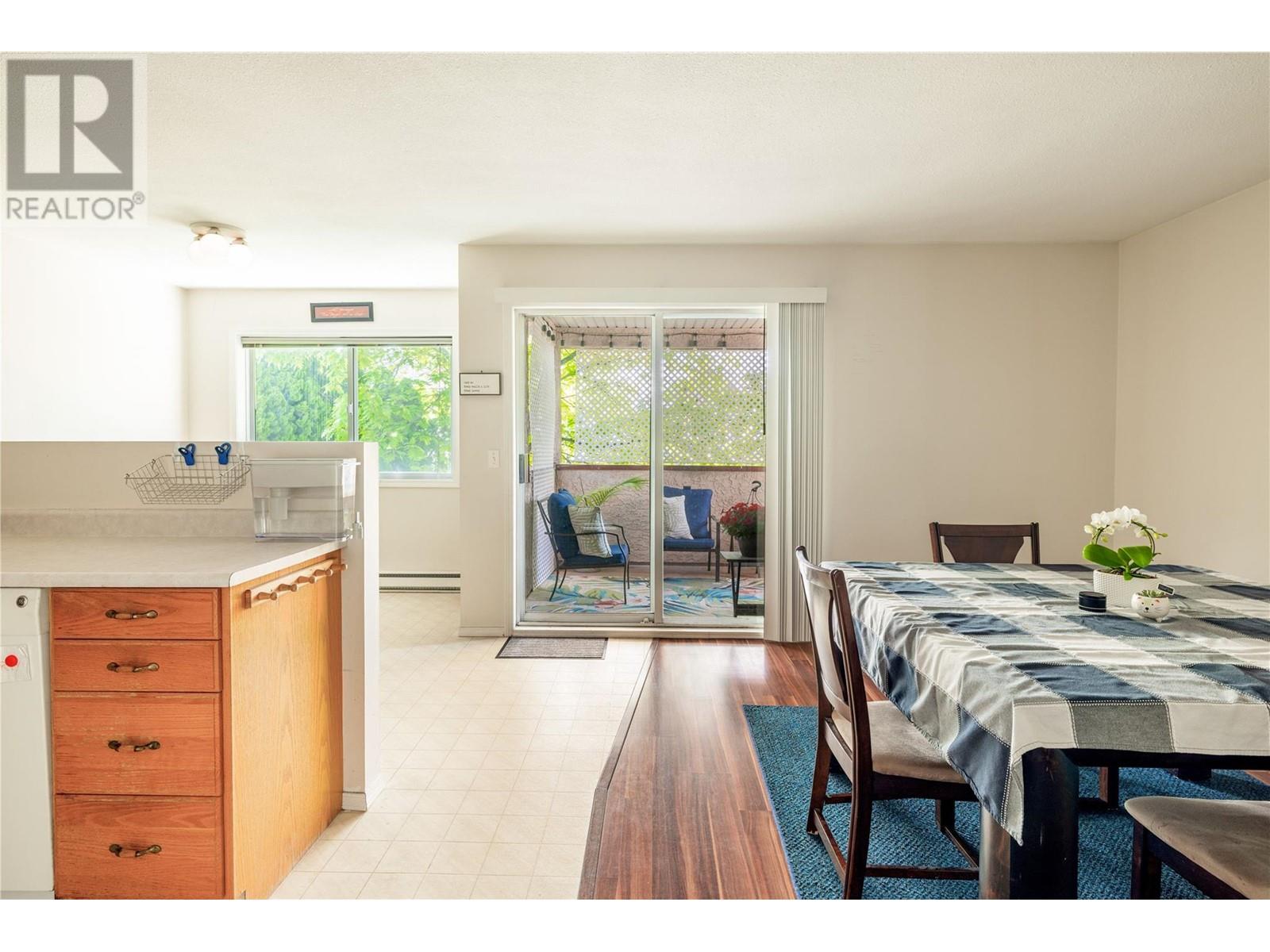 Property at 127 Celano Crescent image 4