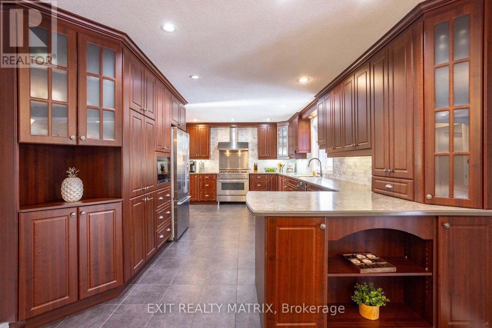 98 Menard Street, Russell, Ontario  K0A 1W1 - Photo 6 - X11934376