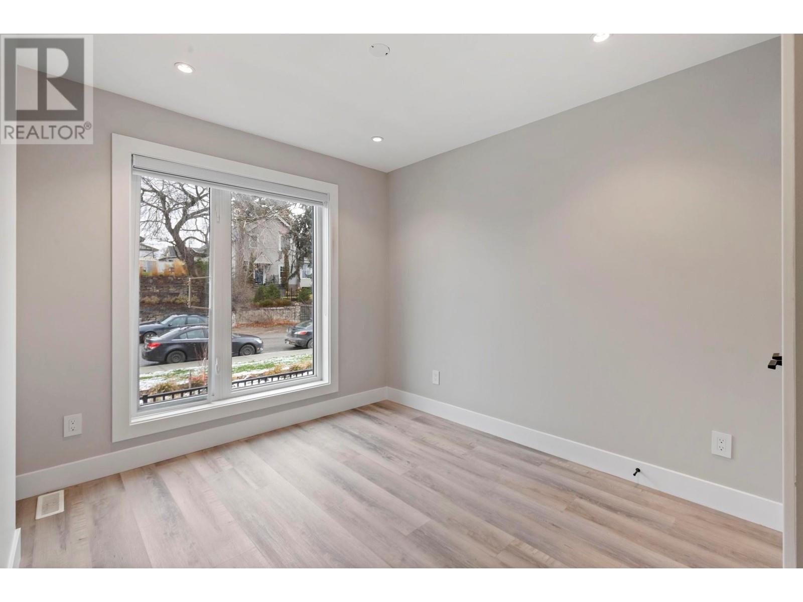 1520 Lakeview Street, Kelowna, British Columbia  V1Y 6R5 - Photo 22 - 10347690
