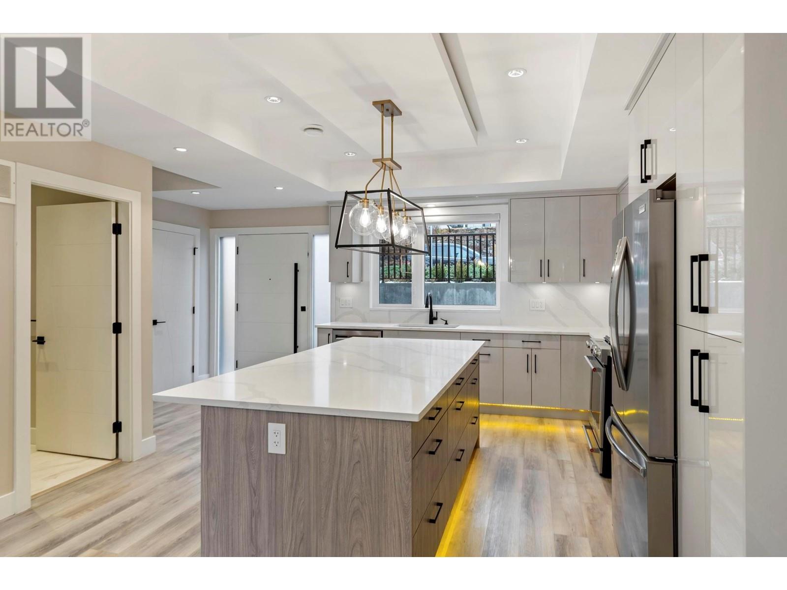 1520 Lakeview Street, Kelowna, British Columbia  V1Y 6R5 - Photo 6 - 10347690