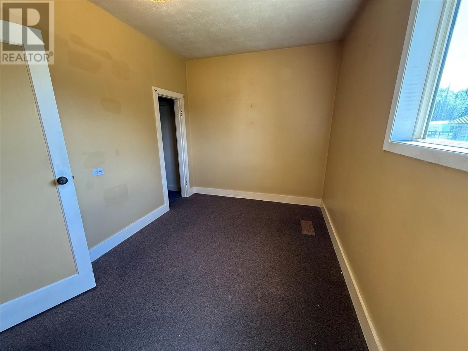 7556 10th Street, Grand Forks, British Columbia  V0H 1H0 - Photo 11 - 10347906