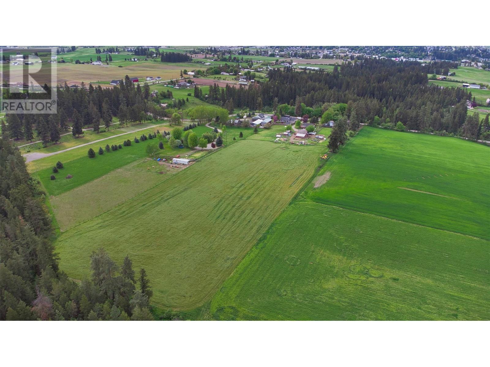 4356 Highland Park Road, Armstrong, British Columbia  V0E 1B4 - Photo 3 - 10348073