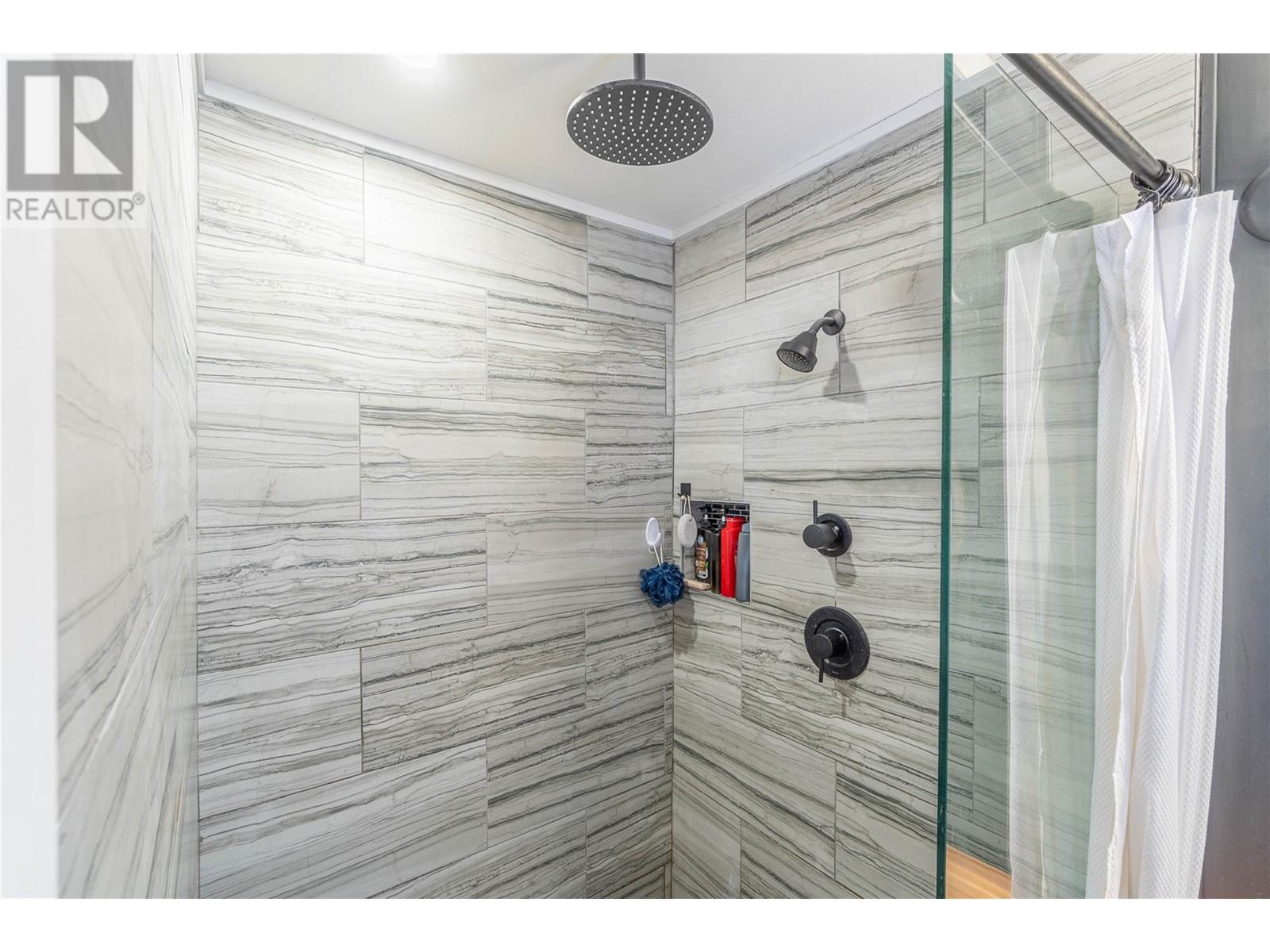 3224 ARCHIBALD Place, Kamloops, BC V2B8B2