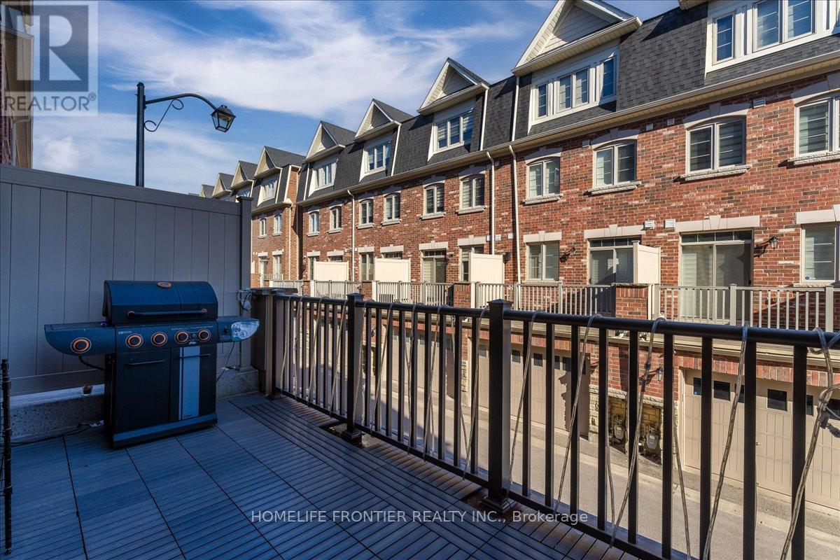 32 - 1331 Major Mackenzie Drive, Vaughan, Ontario  L6A 4W4 - Photo 12 - N12150937