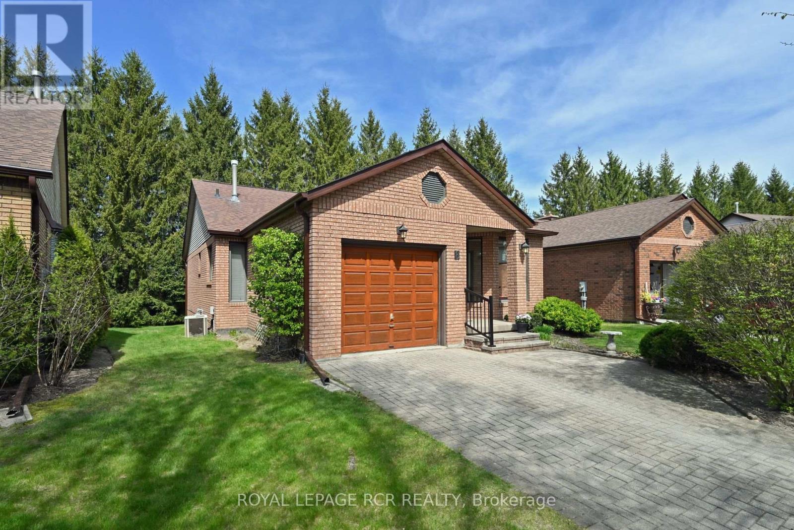 8 Green Briar Road, New Tecumseth, Ontario  L9R 1R5 - Photo 2 - N12151009
