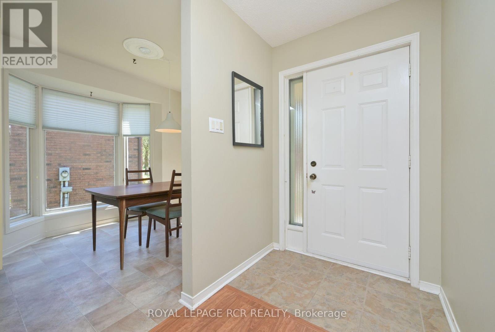 Property at 8 GREEN BRIAR ROAD image 5