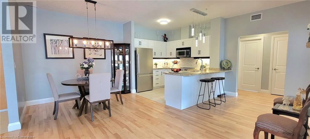 165 Duke Street E Unit# 210, Kitchener, Ontario  N2H 6T8 - Photo 3 - 40722244