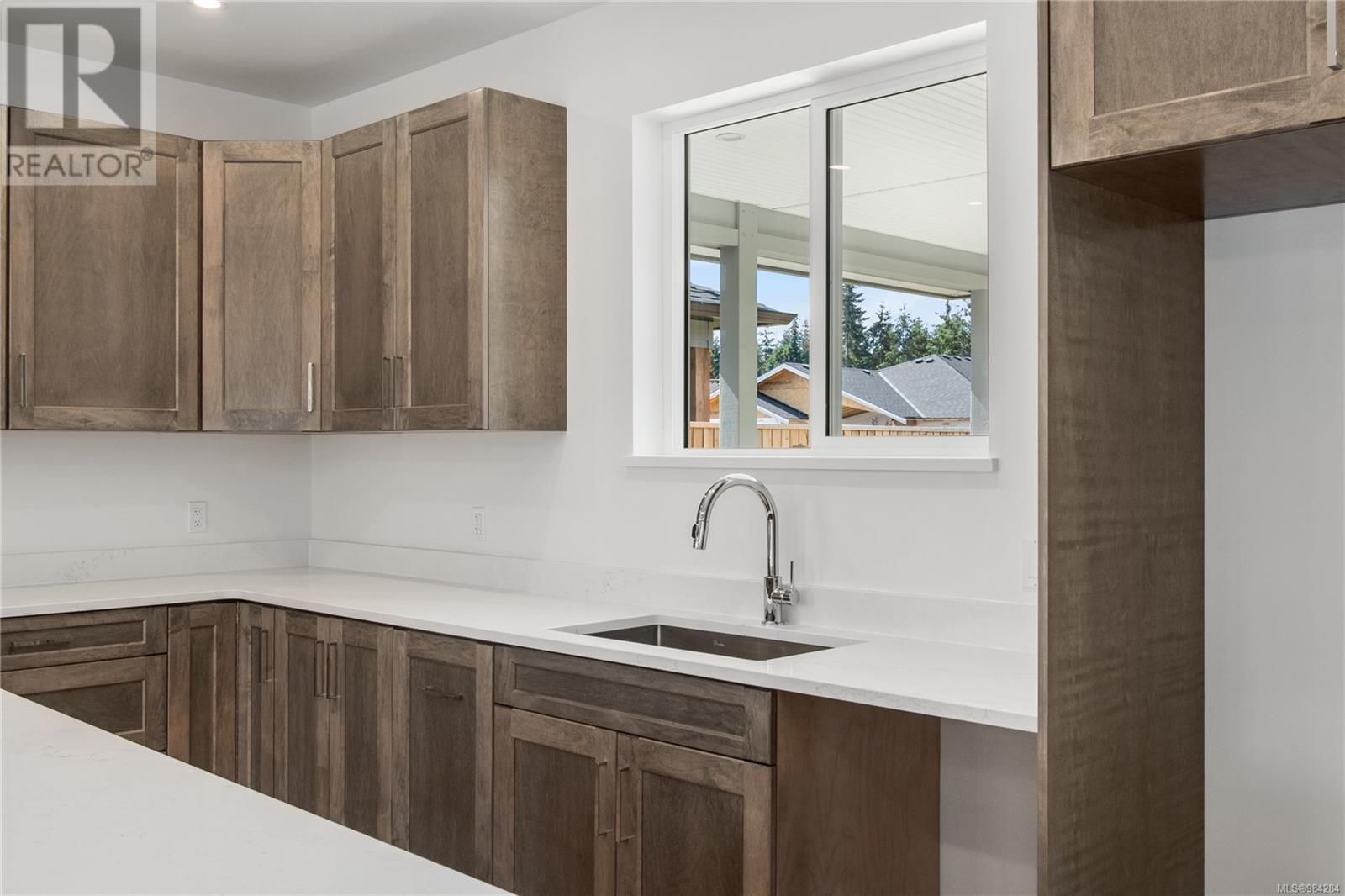 725 Beaver Creek Blvd, Campbell River, British Columbia  V9H 0E5 - Photo 31 - 984284