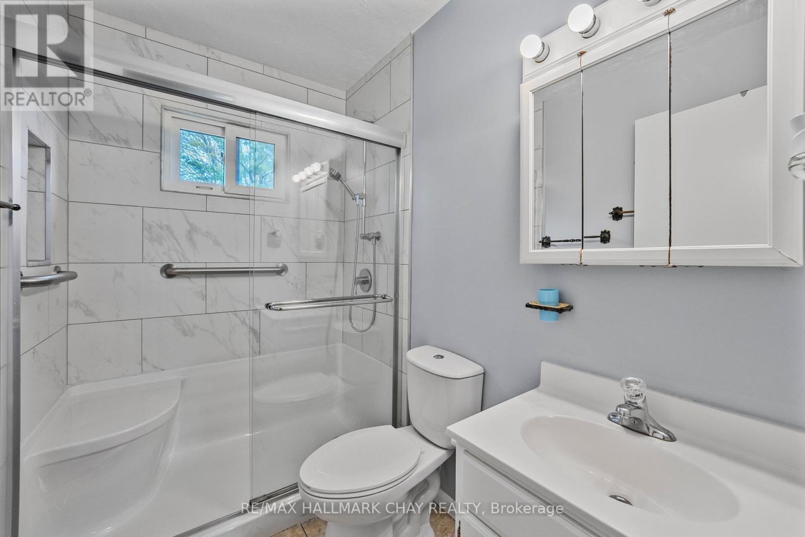 1071 Line 2 S, Oro-Medonte, Ontario  L0L 2L0 - Photo 15 - S12149003