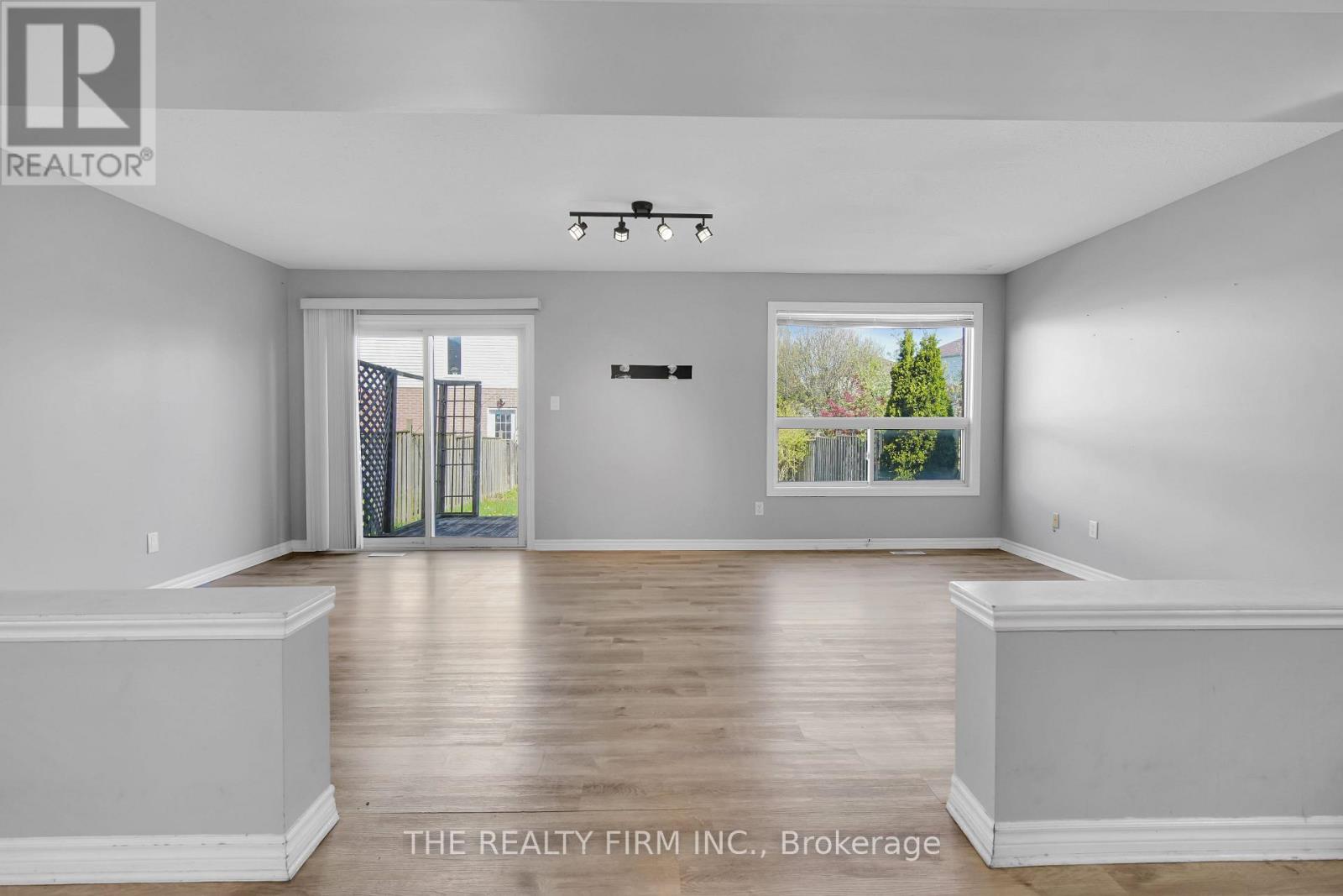 1238 Darnley Boulevard, London, Ontario  N6M 1L1 - Photo 12 - X12151158