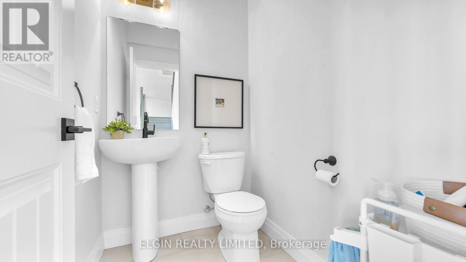 54 Optimist Drive, Southwold, Ontario  N5P 0G4 - Photo 19 - X12151204