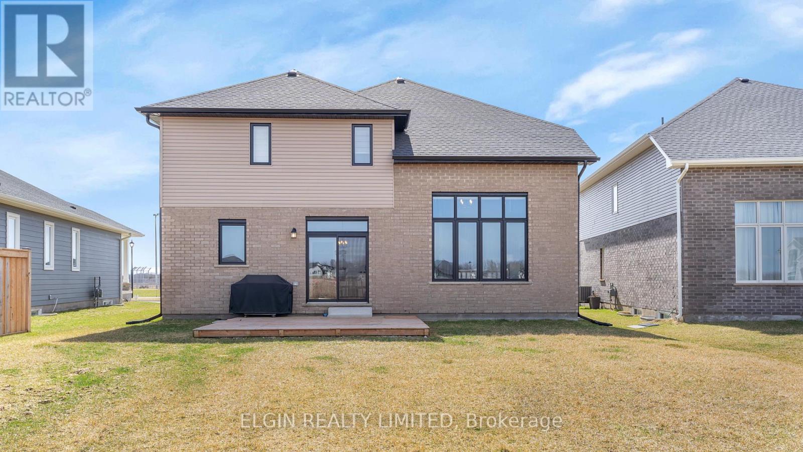 54 Optimist Drive, Southwold, Ontario  N5P 0G4 - Photo 34 - X12151204