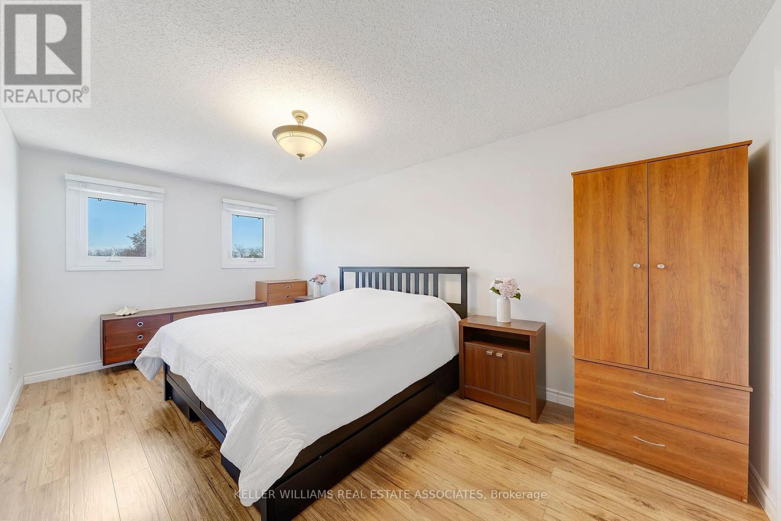 38 Stillwater Crescent, Brampton, Ontario  L6X 3L2 - Photo 22 - W12150816