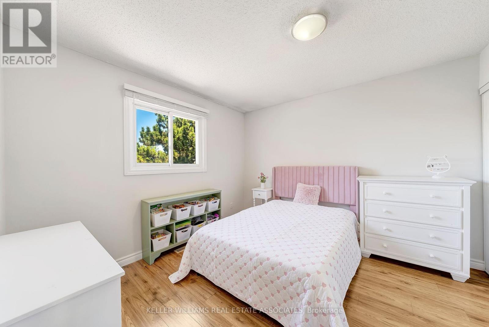 38 Stillwater Crescent, Brampton, Ontario  L6X 3L2 - Photo 25 - W12150816