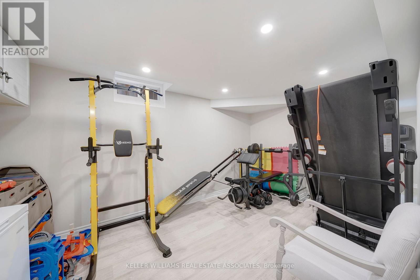 38 Stillwater Crescent, Brampton, Ontario  L6X 3L2 - Photo 32 - W12150816