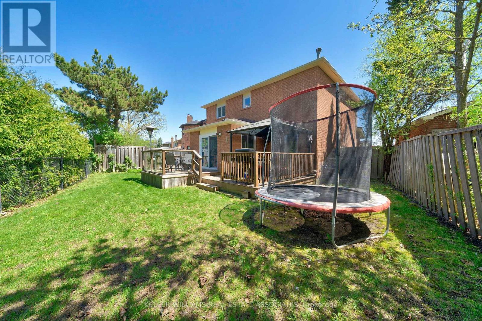 38 Stillwater Crescent, Brampton, Ontario  L6X 3L2 - Photo 39 - W12150816