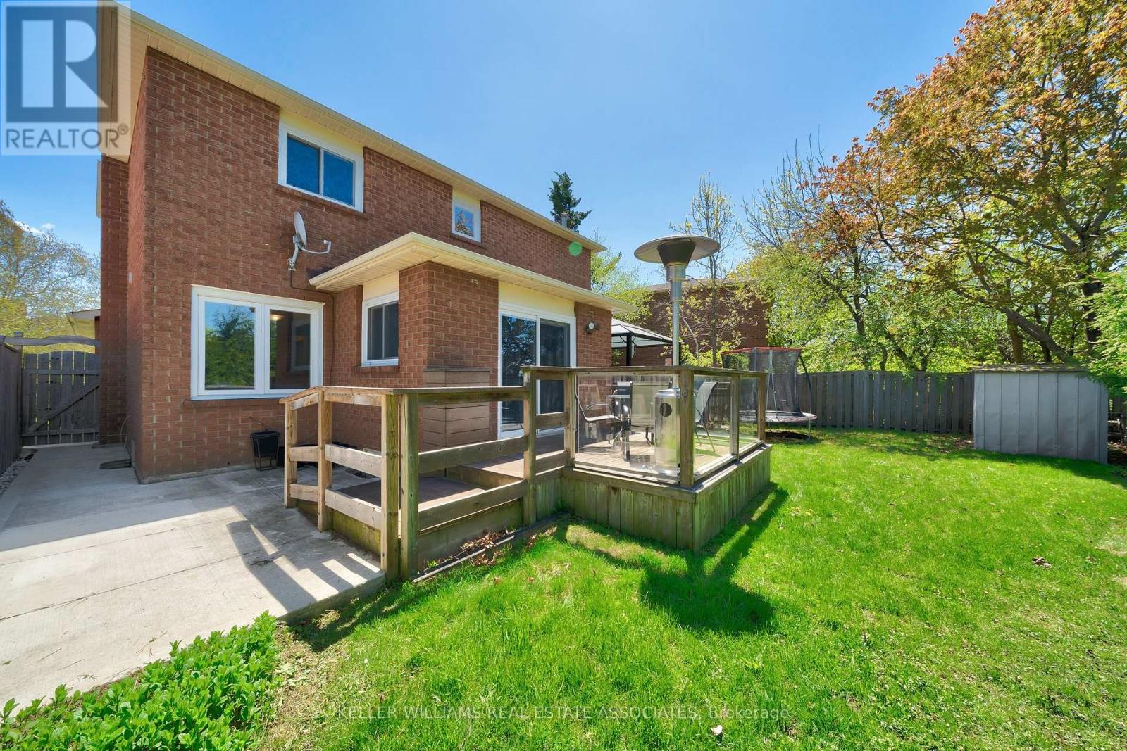 38 Stillwater Crescent, Brampton, Ontario  L6X 3L2 - Photo 41 - W12150816