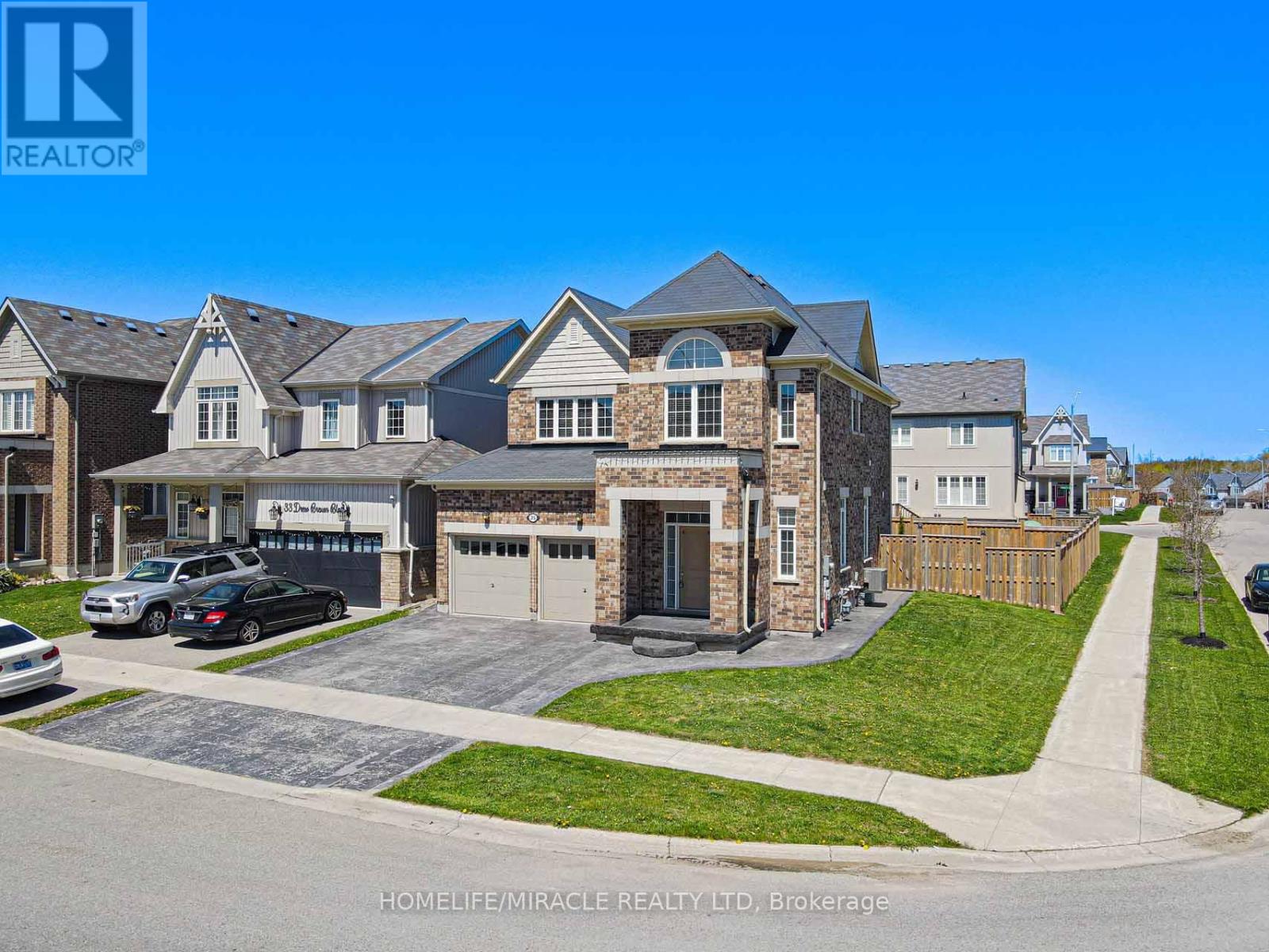 Property at 35 DREW BROWN BOULEVARD image 1