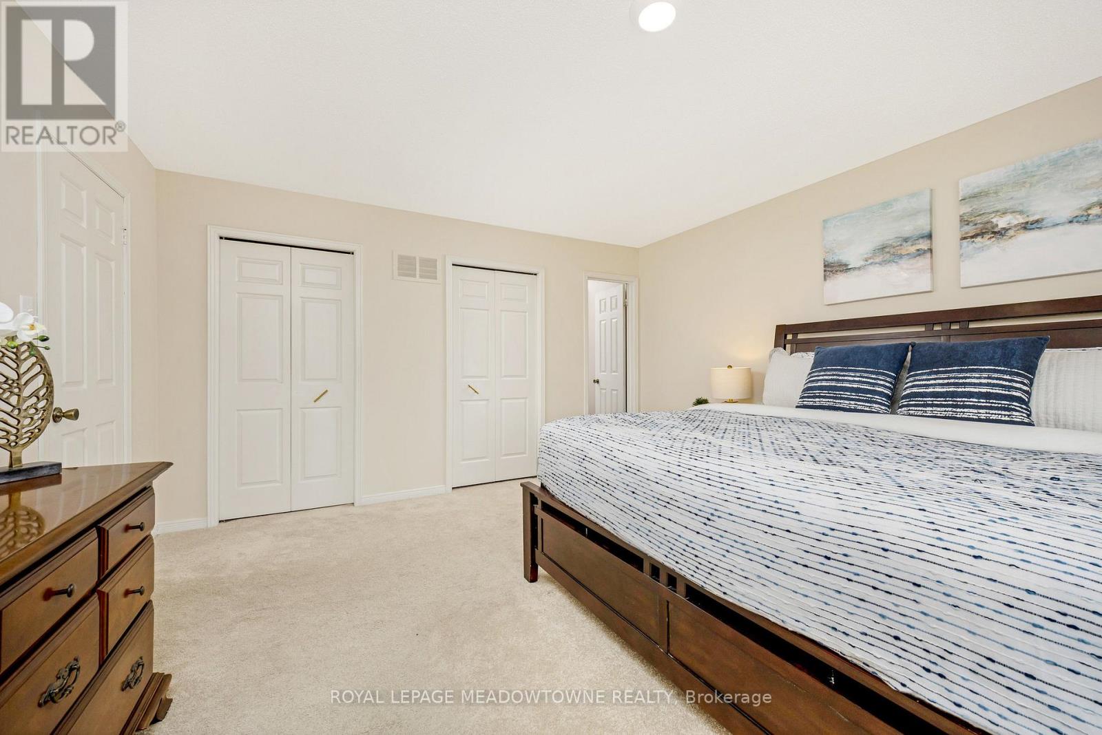 2323 Tintagel Lane, Burlington (Brant Hills), Ontario  L7P 4K4 - Photo 24 - W12150980