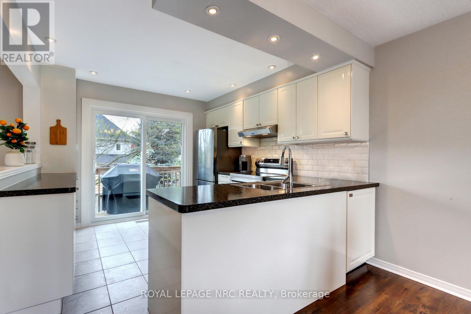 32 - 7101 Branigan Gate, Mississauga (Meadowvale Village), Ontario  L5N 7S2 - Photo 13 - W12151014