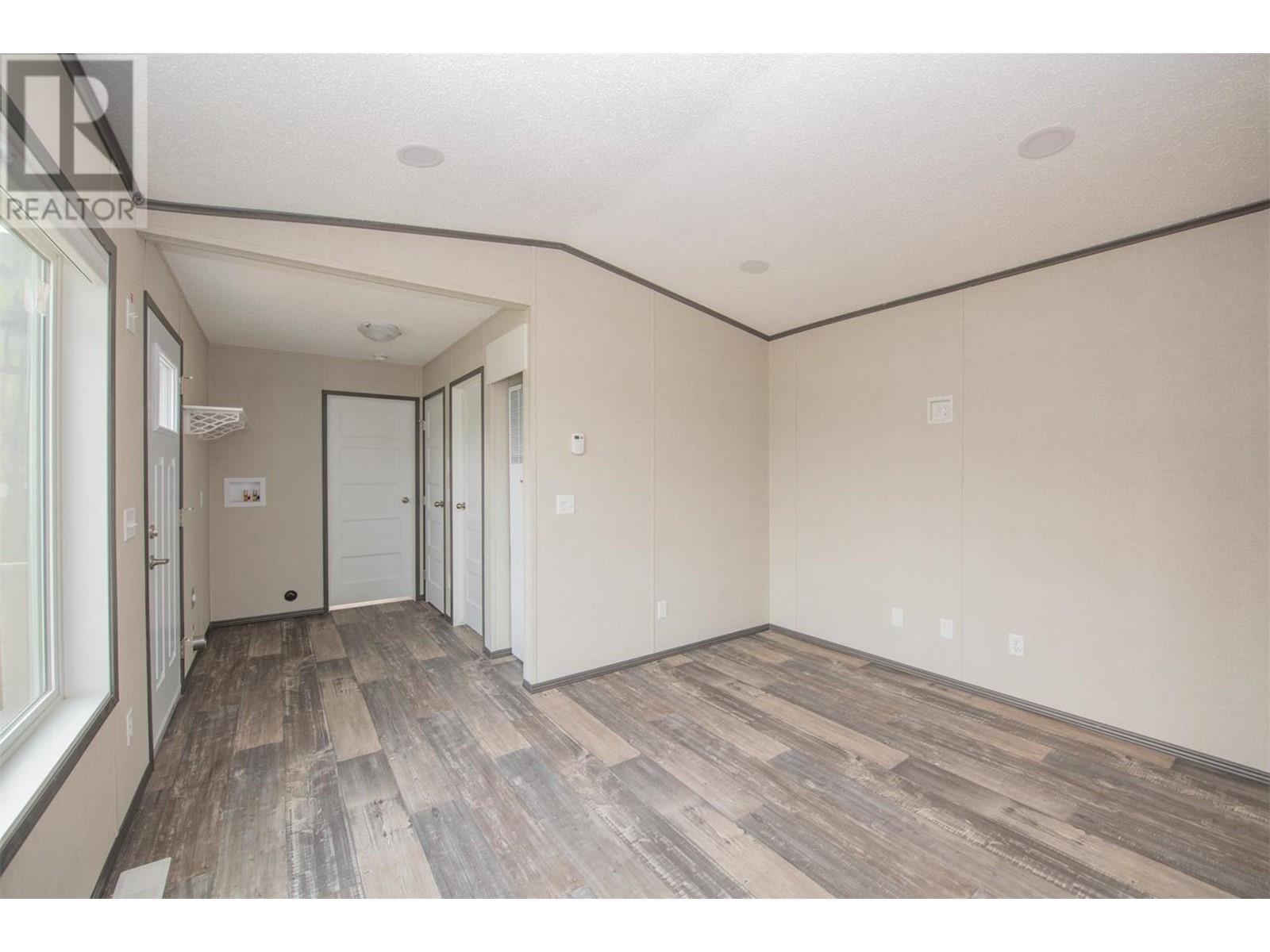 15401 Kalamalka Road Unit# 151, Vernon, British Columbia  V1B 2B3 - Photo 24 - 10348130