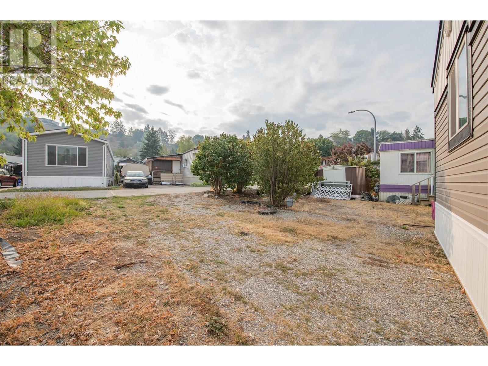 15401 Kalamalka Road Unit# 151, Vernon, British Columbia  V1B 2B3 - Photo 4 - 10348130