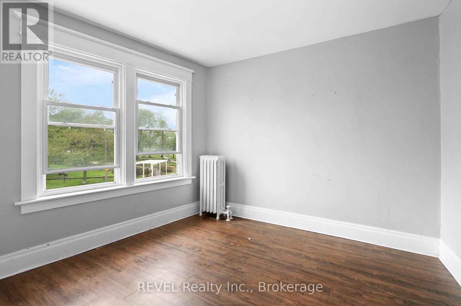 Apt #1 - 74 Queen Street, St. Catharines (Downtown), Ontario  L2R 5H2 - Photo 18 - X12151030