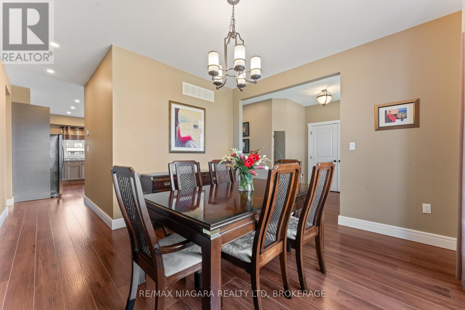 10 Clearwater Court, Haldimand, Ontario  N0A 1K0 - Photo 12 - X12151051