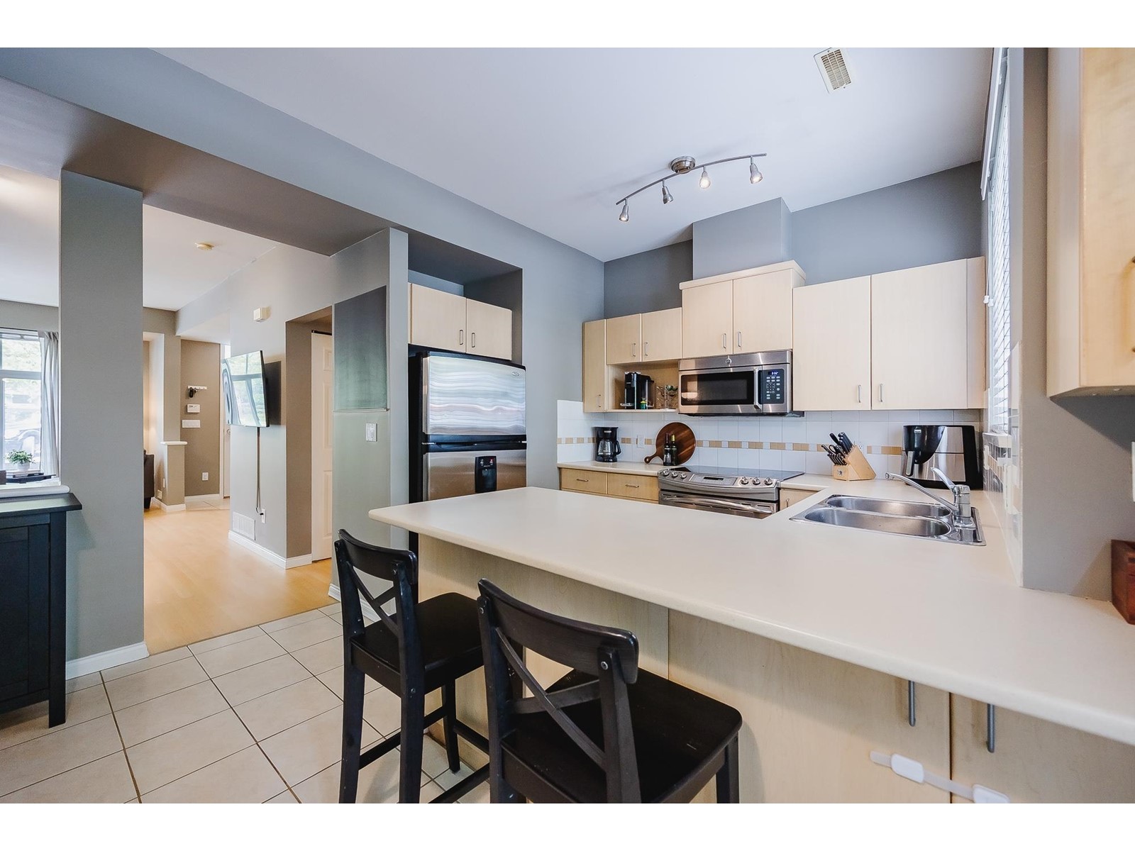 45 6465 184a Street, Surrey, British Columbia  V3S 8X9 - Photo 7 - R3003066