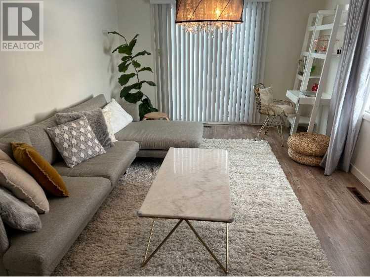404 Mariposa Drive Ne, Calgary, Alberta  t2e 5v7 - Photo 3 - A2220974