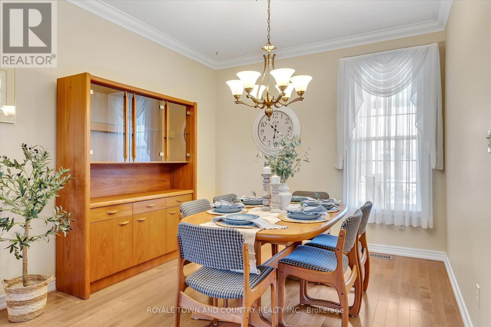 25 Sylvester Drive, Kawartha Lakes, Ontario  K9V 6E7 - Photo 9 - X12151136