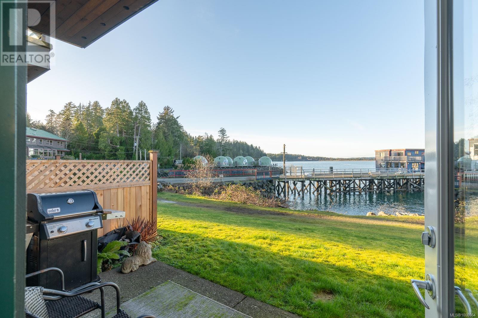208 230 Main St, Tofino, British Columbia  V0R 2Z0 - Photo 13 - 1000064