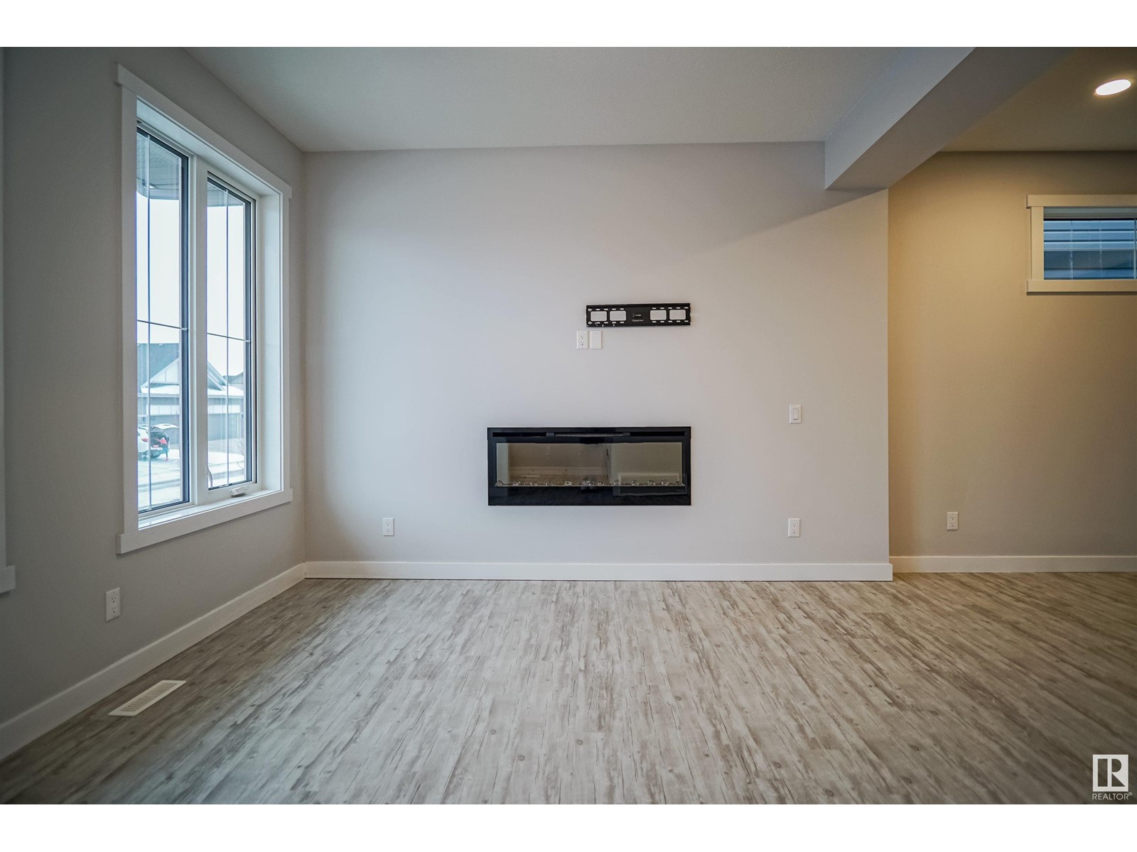 5318 Godson Pt Nw, Edmonton, Alberta  T5T 6M9 - Photo 9 - E4435065