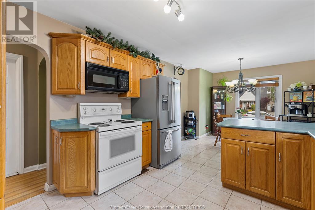 853 Buckingham Road, Windsor, Ontario  N8S 2C7 - Photo 16 - 25012210