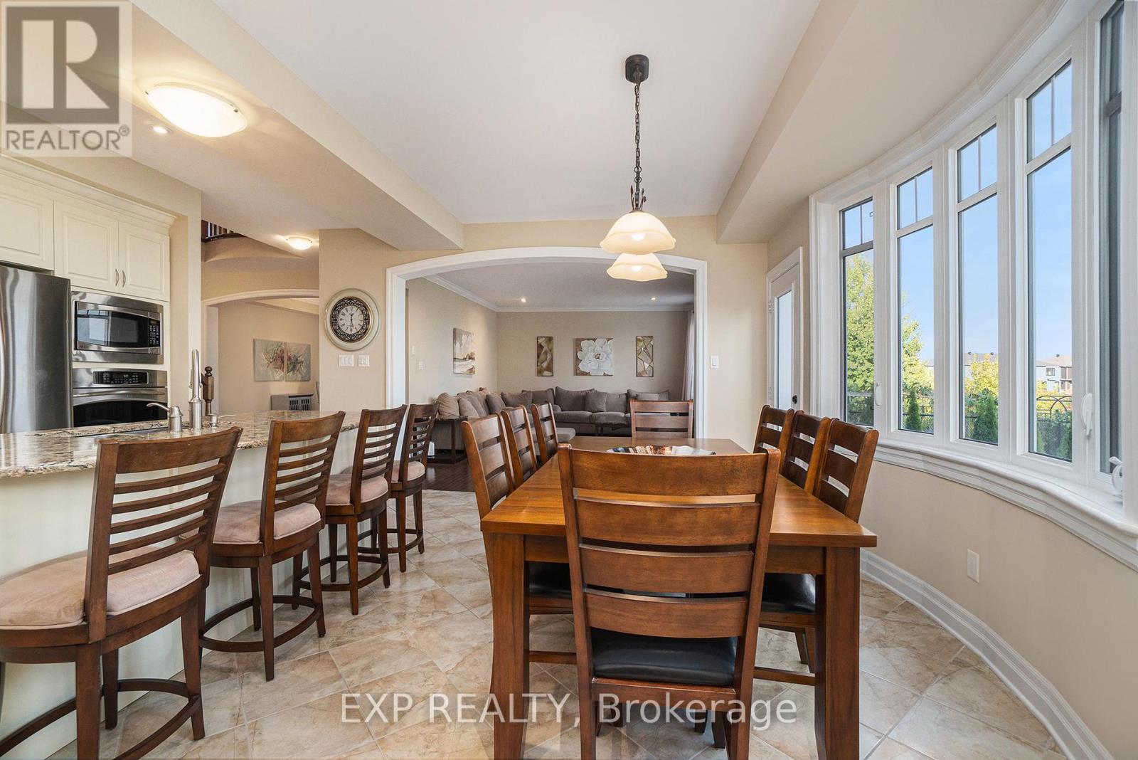 418 Cavesson Street, Ottawa, Ontario  K2V 0A8 - Photo 11 - X12151070