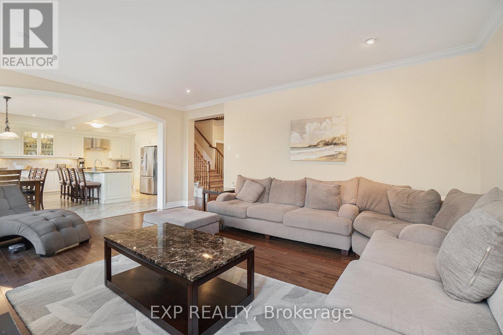 418 Cavesson Street, Ottawa, Ontario  K2V 0A8 - Photo 13 - X12151070